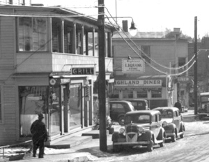 Main Street circa 1935, note diner